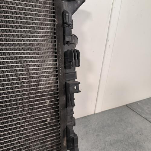 114586007-906132cb-3052-44b6-9c05-6f87cf51c7a1-Piece-Radiateur-eau-1357325-FORD-FOCUS-2-PHASE-2-CABRIOLET-ade504eb32fe463f51004136c0fd245a9e96d429258662c9a25cede6c024dab1_m.jpg