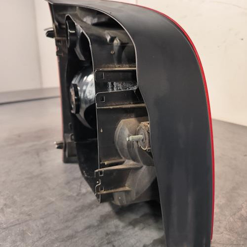 114603652-2af5eab5-4ab1-4f81-8d71-9611df8cc189-Piece-Feu-arriere-principal-droit-feux-6Q6945096G-VOLKSWAGEN-POLO-4-PHASE-1-dde0fd5192736a34c237fbc40b3e08a44c29ce6fde92bbd9fc975045cace64ad_m.jpg
