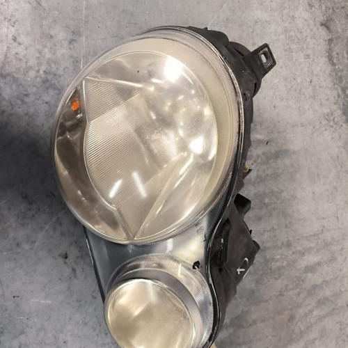 114603659-c0ed80f4-042e-4bc1-83ef-c45345e1f557-Piece-Optique-avant-principal-gauche-feuxphare-6Q1941007AF-VOLKSWAGEN-POLO-4-PHASE-1-ff1f00a616a8f64ad5c27088578c1df802eec468443cb6d625696bbf6ba1d7a7_m.jpg