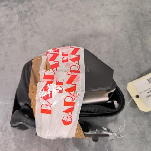 114677730-b085f5e5-b71f-479b-9f90-90c041bcc839-Piece-Ceinture-arriere-gauche-troisieme-ligne-OPEL-VIVARO-1-PHASE-2-4594ae65e9e4c9838f259f5bc25b74f11d8cc54e0cfddc117941812b4dc15338_m.jpg