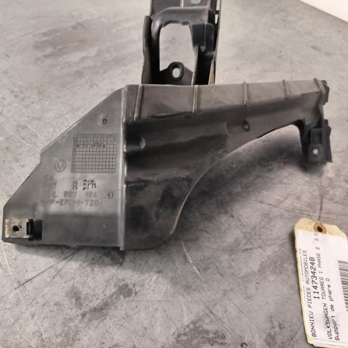114734248-bbd4b445-9d58-4069-ab23-510cdbe8e560-Piece-Support-de-phare-droit-tole-7L6807184-VOLKSWAGEN-TOUAREG-1-PHASE-2-d0b58703003b2dfef151da96f77f7c5b698b0eaa62a545f9f4fbd2e43a9b5ab9_m.jpg