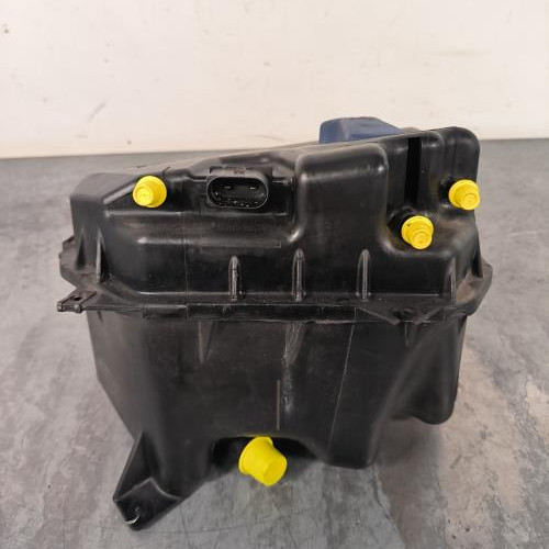 114798875-0e87560d-7da3-448b-b6d6-2c57840bd6d4-Piece-Vase-dexpansion-7L0121407E-VOLKSWAGEN-TOUAREG-1-PHASE-2-cf82b2536ae6c08c498d66444c837c3f959d6f33458159ddea85a1560af905e3_m.jpg