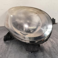 114804311-eaab1139-6bb2-426d-8193-5e04554b6473-Piece-Optique-avant-principal-droit-feuxphare-0000620672-CITROEN-C1-1-PHASE-1-7e49508cdd3694ed21f65d5c8f74eebcdca95fe756041eda95320cd1046d55e5_m.jpg