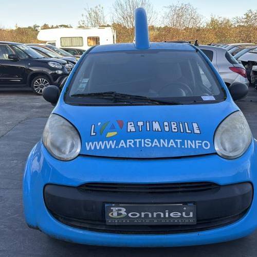 Vehicule-CITROEN-C1%25201%2520PHASE%25201-2006-402f7eab838f18522b191cdcd25bfd5a10d3180be3f9c70ec6ded722286a3bc0_m.jpg