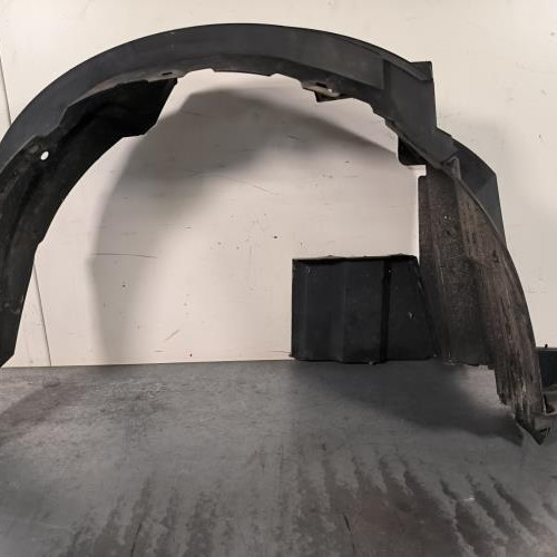 Pare boue avant droit