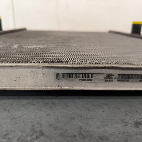 114875935-aec8d318-f203-4bdf-8e5c-de9a0a2782f0-Piece-Radiateur-eau-9680533480-PEUGEOT-308-1-PHASE-1-8827b4103041a6d97a64a4b695a33a48f8b0e039f76497d006a10984e6bb8931_m.jpg