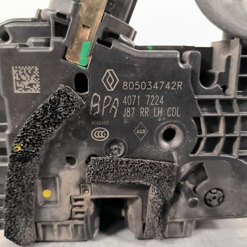 114877643-813554b8-6281-4aa3-950b-432a9d331529-Piece-Fermeture-centralisee-arriere-gauche-805034742R-RENAULT-CAPTUR-1-PHASE-1-0ef9e90bf5fba1bf206cfdcfc848c0faff3985c0fe3cf4e7b38d1a70a2130b68_m.jpg