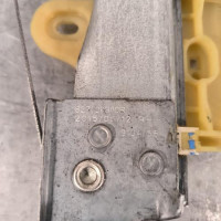 114877649-00bbe5f1-14a3-4be1-a276-3cf04c80940e-Piece-Leve-vitre-electrique-arriere-droit-827009380R-RENAULT-CAPTUR-1-PHASE-1-d8c28b2198c20bfc6a057ec6dc2c2ba72a379e61c5df235cf04a6f3f24d7522e_m.jpg