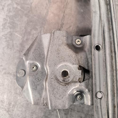 114877650-d14783a5-d565-4be9-9a7a-f4e9ff11523f-Piece-Leve-vitre-electrique-arriere-gauche-827012973R-RENAULT-CAPTUR-1-PHASE-1-8bbdc631b5b71555c650ba38b60e48b3fcf4b292b9fc54aab3fe1c837700718e_m.jpg