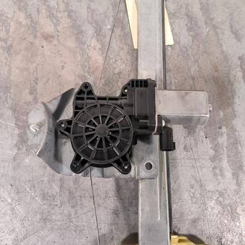 114877651-35b3cade-346e-4ceb-9b77-473a16327160-Piece-Leve-vitre-electrique-avant-droit-807200713R-RENAULT-CAPTUR-1-PHASE-1-4085368532f9f942a80aee03f3a0708596c3476cafe5f62b645c6e0964907615_m.jpg