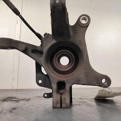 114879813-9d7a0106-012f-4360-a1b5-eaa6bd6fa86b-Piece-Fusee-avant-droit-400146736R-RENAULT-CAPTUR-1-PHASE-1-16917ca9d330c0d935f470b424396b7b6c6c2d347b673137a655133e82a6fbc9_m.jpg