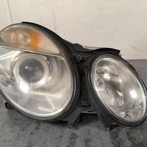 Optique avant principal droit (feux)(phare)