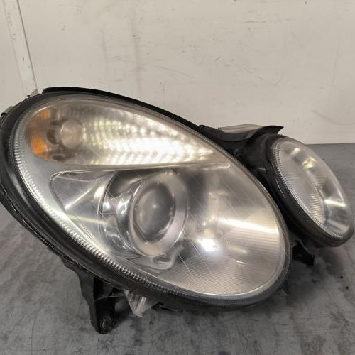 114883933-f885ace8-6d60-47df-b8c5-610d7a456be8-Piece-Optique-avant-principal-droit-feuxphare-2118201461-MERCEDES-CLASSE-E-211-PHASE-1-4cbf0579e49ccb6f4ce744ba5afa2b532ab6728ec40b57905c3ac12e5443b064_m.jpg