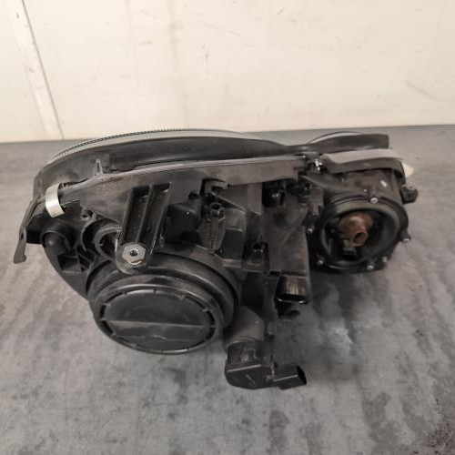 114883934-135cf284-2fcb-4a9b-9f08-ad767e27e820-Piece-Optique-avant-principal-gauche-feuxphare-2118201361-MERCEDES-CLASSE-E-211-PHASE-1-17fcb6ceb57535016bc5e7e286ec187929d80697b6813c8cb1c2736d8e82a864_m.jpg