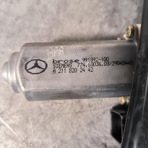 114887023-9790330c-5c35-48a5-80aa-50e1e18e7fe4-Piece-Leve-vitre-electrique-arriere-droit-2117300446-MERCEDES-CLASSE-E-211-PHASE-1-744800523f067c40431eed18b434f7605559c7c24f7ee79875d84a76e9ba06df_m.jpg