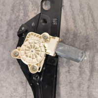 114887023-f44c6064-bd09-43e0-ad52-514a01ad1679-Piece-Leve-vitre-electrique-arriere-droit-2117300446-MERCEDES-CLASSE-E-211-PHASE-1-92f291fdb6a85c7621701be62d9db650ad32fd620bf8c3e4632e4e9b9bc56e2d_m.jpg