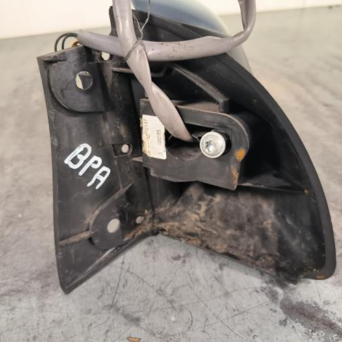 114940661-4f25c2e0-12d7-414d-b41f-e96c0de4367f-Piece-Retroviseur-gauche-8153WQ-PEUGEOT-2c564ef095ede001f58a9dd752e9209c654df8a6e20cffd2ed368f277d16c663_m.jpg