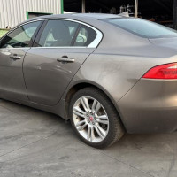 Vehicule-JAGUAR-XE-2015-d6b649922d9abae7a3a62d56d61f7f30c50e16f98a8e10ff2ceccb8e8950f312_m.jpg