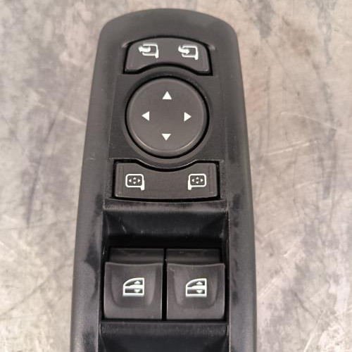115073692-df44b6cc-cfd4-4fac-947f-e36bf6a324a5-Piece-Interrupteur-de-leve-vitre-avant-gauche-809610017R-RENAULT-SCENIC-3-PHASE-3-2884184b0e76839a2f5347f6601b1c7a472a980dbac2656a5cac6d6bf3fb0073_m.jpg