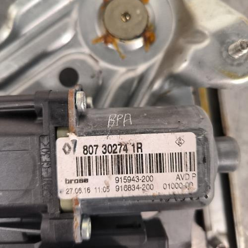 115073695-dc24326f-01b5-4050-8ff7-64322d5bbdc4-Piece-Leve-vitre-electrique-avant-droit-807205115R-RENAULT-SCENIC-3-PHASE-3-f27c9ff62ebc11f4129566d70721d2c4c3ef028bb5993ef4f457e78ff4e5559c_m.jpg