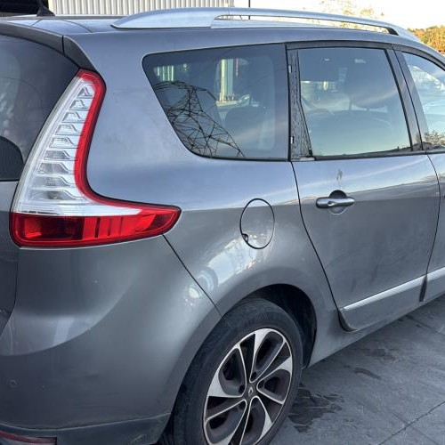 Vehicule-RENAULT-SCENIC%25203%2520PHASE%25203-2016-7fc60439ff8934dbf347514f36c0e6936d9a36d49ded3126771f6bac7eff3a7f_m.jpg