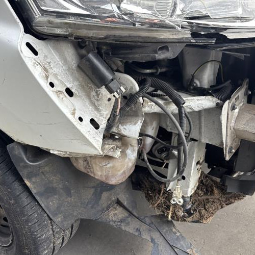 Vehicule-CITROEN-JUMPY%25202-2014-acf9336d0be07e807563cf699ce40c344388b9319b5341a448b818fd95b4e863_m.jpg