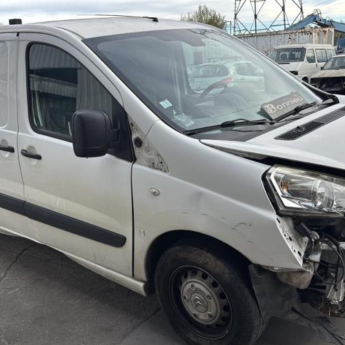 Vehicule-CITROEN-JUMPY%25202-2014-79c9f55e2f75dbf76862857eede6e7d25e9316d1bd9be072bce6097618b658d2_m.jpg