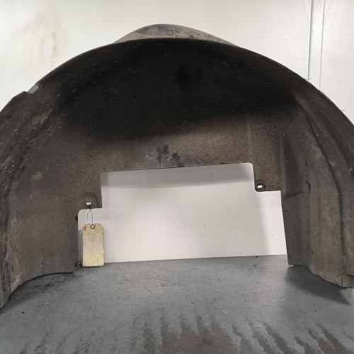 Pare boue arriere droit