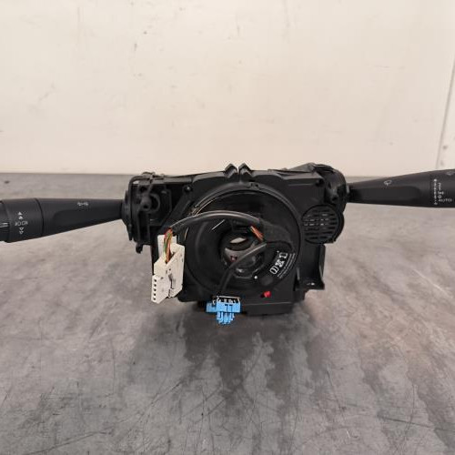 Com (Bloc Contacteur Tournant+Commodo Essuie Glace+Commodo Phare)