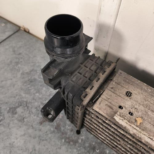 115620582-7febe94f-5a3e-4a51-a6fb-ee74781d9bee-Piece-Echangeur-air-Intercooler-144969568R-RENAULT-SCENIC-3-PHASE-3-f4721924d231bc890ce38084fbc3f6cde85394def5b10757e8799289698f1097_m.jpg