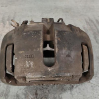 115622446-4e0273ba-9dad-4376-81a0-0ecae8d0c04e-Piece-Etrier-avant-gauche-freinage-4E0615123-AUDI-A8-2-PHASE-1-086e331a0201d23f2e2906d8e171d56c8ba2a709abf509a5b48333c933a643f0_m.jpg