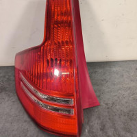 115709912-a538aa5a-d860-4ade-9903-2b1f18267956-Piece-Feu-arriere-principal-gauche-feux-00006350T8-CITROEN-C4-1-PHASE-1-b8961afebb597cabbe62e7dc557842529d25e73cb19f2af44652fc011d10b585_m.jpg