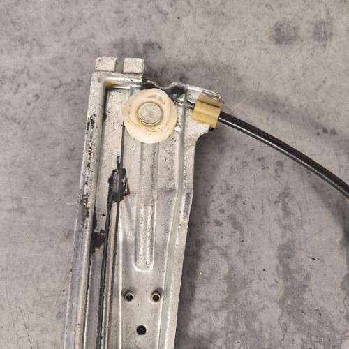 115710557-fbec4154-0a73-486c-9265-84f05d3720bc-Piece-Leve-vitre-electrique-avant-droit-00009222V0-CITROEN-C4-1-PHASE-1-ae991949024d78332e7c017e99efab4fc1069243fa0da0f006d8c37c19658d2e_m.jpg