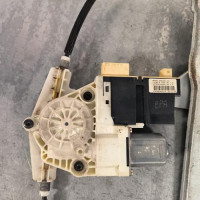 115710558-d925ccde-c0d8-48db-9176-4b02e3d2c0a2-Piece-Leve-vitre-electrique-avant-gauche-00009221V1-CITROEN-C4-1-PHASE-1-c093c5d19f9ab52b026e7d5b1aa61e16529432b4e666d72057066d1326ffbfbe_m.jpg