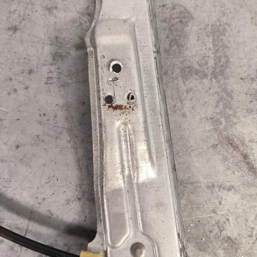 115710558-c69f6b37-3003-499d-a97e-d2c1b848ea60-Piece-Leve-vitre-electrique-avant-gauche-00009221V1-CITROEN-C4-1-PHASE-1-8f0441db2ca5ce75cbd21e0748b4fff4987351b474460f6f006d8459efa02234_m.jpg