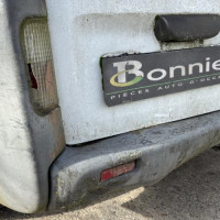 Vehicule-RENAULT-TRAFIC%25202%2520PHASE%25201-2002-1bfe7fafb710bee210278e30fca52cf2481425bb43e1e64a8d3a8edda316b3ed_m.jpg