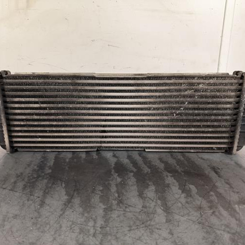 115717369-58ab4894-b9ea-49fe-8f48-f248a47abe21-Piece-Echangeur-air-Intercooler-7700312903-RENAULT-TRAFIC-2-PHASE-1-859ca29faca179182663dc7ced2f9f42bd1987fdaefd6592770636194cf33a65_m.jpg