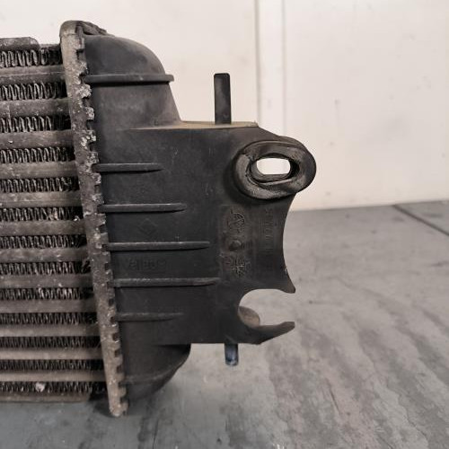 115717369-9c268f99-956e-406a-a0e0-67c27968d2a6-Piece-Echangeur-air-Intercooler-7700312903-RENAULT-TRAFIC-2-PHASE-1-136ce505d5248488310189ab95c9970efbfe4b918aec9bb82c7715cb5d3eded0_m.jpg