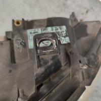 115837200-7471fb45-9e48-477c-bebb-140e89c1ebea-Piece-Optique-avant-principal-gauche-feuxphare-8E0941029C-AUDI-A4-2-PHASE-1-b6b39da3c04dc4c6b48ab6b39dc9e63d7b0ecd22c19984663be1cc8a192e0b0b_m.jpg