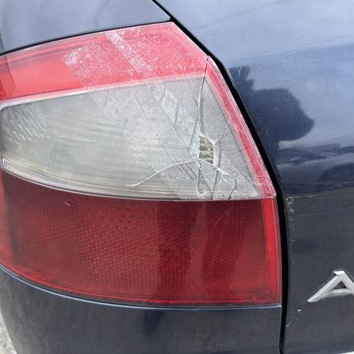 Vehicule-AUDI-A4%25202%2520PHASE%25201-2002-fb4d75ad1b54933a9be2dfe621e59714001a9922e4a56b45986958258cbf1398_m.jpg