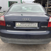 Vehicule-AUDI-A4%25202%2520PHASE%25201-2002-09dc197d39dc82fdce053e55444b1a26319a3384b8d64834a0fb98893ae68311_m.jpg