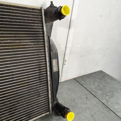 115837487-960bdf76-2a37-49cf-89f1-c5d7bfaab757-Piece-Radiateur-eau-8E0121251A-AUDI-A4-2-PHASE-1-1a7b462cec5ab7ceb55cb280d1f72a4ab76b790e06d20e434149795bc3e25cf4_m.jpg