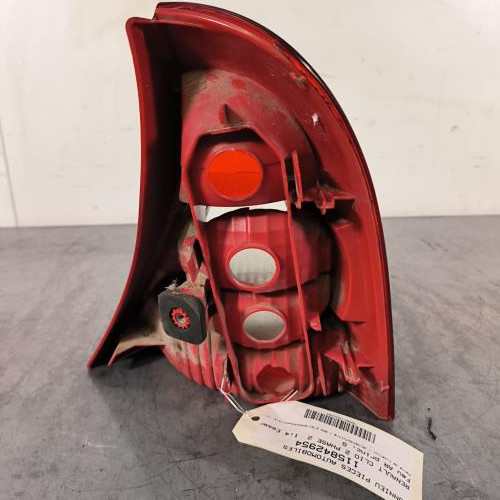 115842954-8a120c53-8d39-41ac-ac29-8ad54ddb08ad-Piece-Feu-arriere-principal-gauche-feux-8200917488-RENAULT-CLIO-2-PHASE-2-4c191b7c1097051a2b60689a2a1fe48021c935170d866e090d6893bc295f9f04_m.jpg