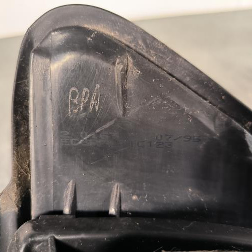 115850128-c97dce5e-98ea-4aee-ba78-ff4b54820181-Piece-Feu-arriere-principal-gauche-feux-635194-PEUGEOT-306-PHASE-1-72691662be55adcc40bea11e8cee47353022d75df0d0da5088acb46c53be4eb7_m.jpg
