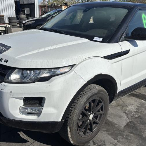 Vehicule-LAND%2520ROVER-RANGE%2520ROVER%25201%2520EVOQUE%2520PHASE%25201-2015-bbddf636208d2929eea01cb8e6e796ccdadee729fd774a663c79ec07757f91f1_m.jpg