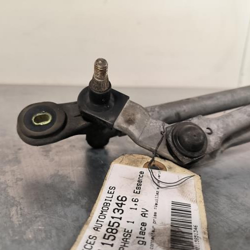 115851346-1dc7480f-cfa0-4234-b8bd-8509a1c2a32c-Piece-Moteur-essuie-glace-avant-640589-PEUGEOT-306-PHASE-1-302d4605dd242e803020a1f541e68335377ca1fd0a26426cefb935e80b8d7cb5_m.jpg