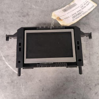115852397-503894ec-d649-4b45-b386-a4477256260d-Piece-Ecran-GPS-LR078549-LAND-ROVER-RANGE-ROVER-1-EVOQUE-PHASE-1-2d4231742368f9562f339915919539fe03ffb8def0a5f930a9f6a6d50fff53b2_m.jpg
