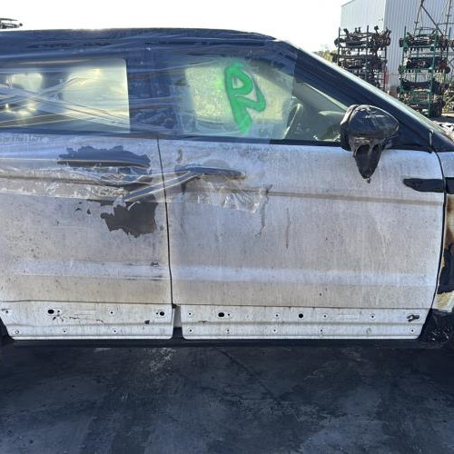 Vehicule-LAND%2520ROVER-RANGE%2520ROVER%25201%2520EVOQUE%2520PHASE%25201-2015-d41ffe5a584038a5bd7409b1312b5f4e031d9997d307d381ac321ac8b0afc9f6_m.jpg