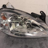115853218-c4f7cf91-44a6-4d24-9cf0-9eb4e1c4bf7c-Piece-Optique-avant-principal-droit-feuxphare-93173252-OPEL-CORSA-C-PHASE-1-cb2dafc88563b355cc233d9e664351bb0626691f29f242c5fdbb1c49cc1e4f33_m.jpg