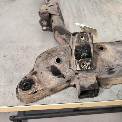 115854494-4c73f9dc-acb7-4a08-9c38-b95aadf45fe6-Piece-Berceau-avant-95524795-OPEL-CORSA-C-PHASE-1-b3e058b563346ee0a5eb443fab47e2b664bb68b8d8ce09692fe235a53c0144d6_m.jpg